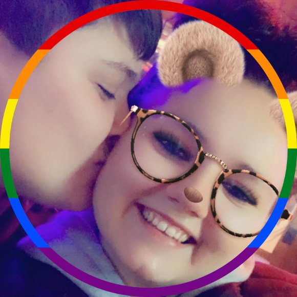 Meet your Posher, Jessica - Picture 1 of 1